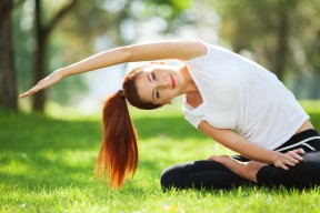 中国足球青少年培训基地建设加快，《中国足球协会青少年训练大纲》