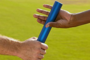 中国篮球正走向辉煌未来，中国篮球发展走向